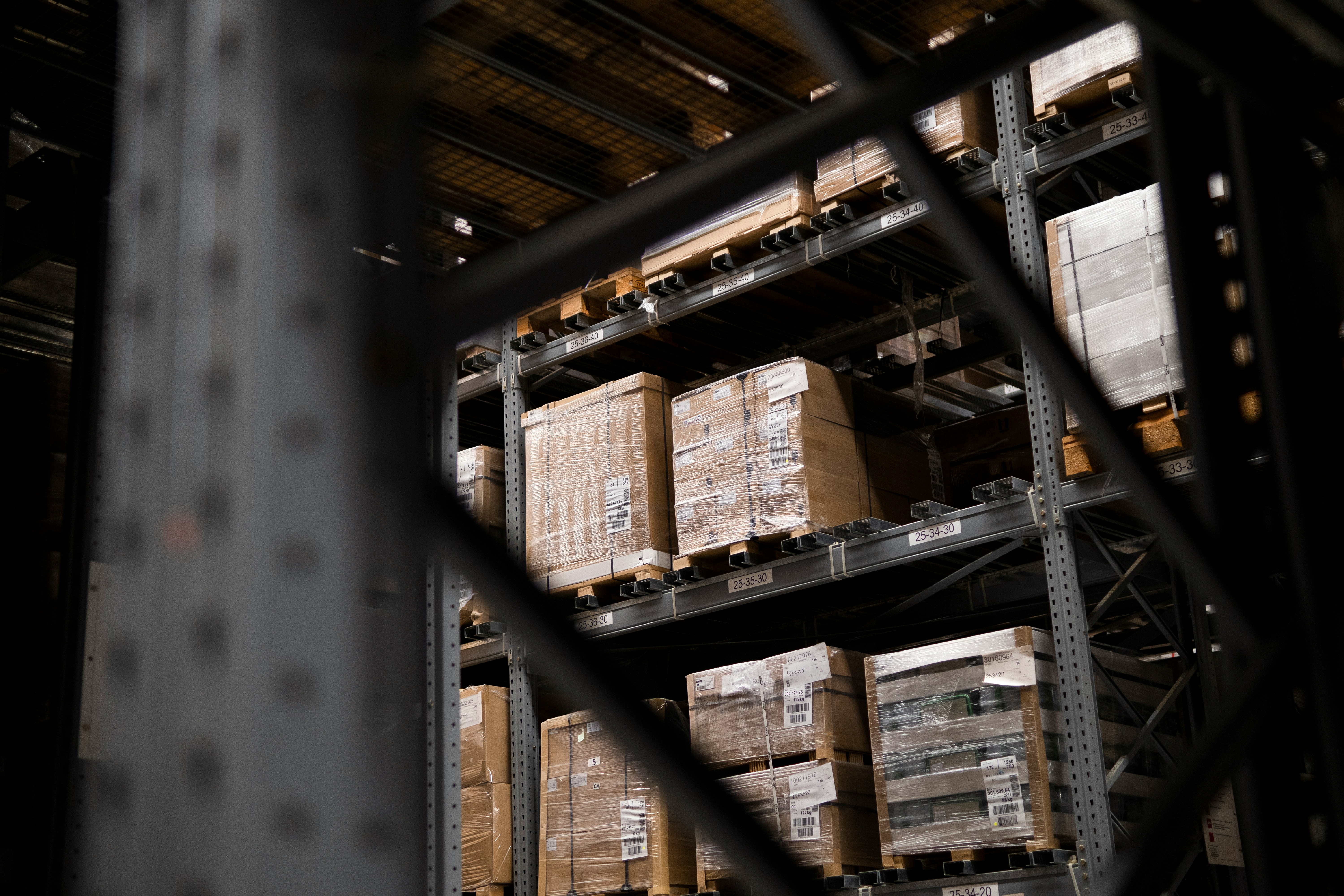 Bulk Pricing Guide: When to Order by the Pallet
